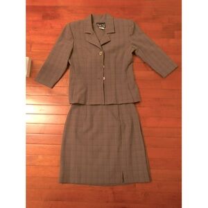 EUC three piece dress suit size 5/6